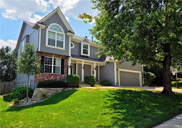 2nd image of 21423 W 47th Ct, Shawnee, KS 66218 | MLS# 2634797