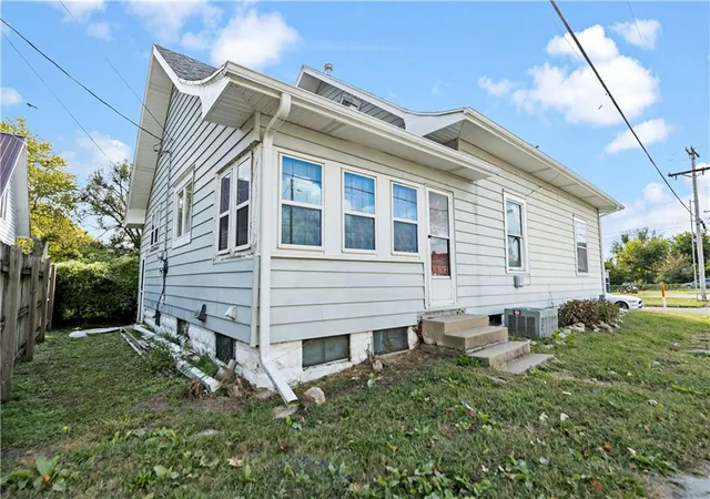 28th image of 505 Calhoun St, Chillicothe, MO 64601 | MLS# 2634799