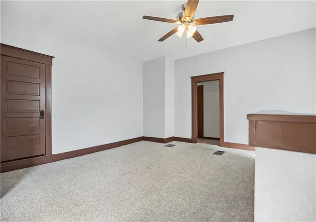 5th image of 505 Calhoun St, Chillicothe, MO 64601 | MLS# 2634799