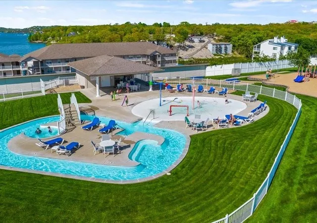 Photo 4 of Condo for sale at 1210 Lands End Pkwy #414, Osage Beach, MO MO | MLS# 2634802 | Listing updated on 2026-09-04
