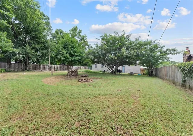 5th image of 2223 Garfield Ave, Baxter Springs, KS 66713 | MLS# 2634803