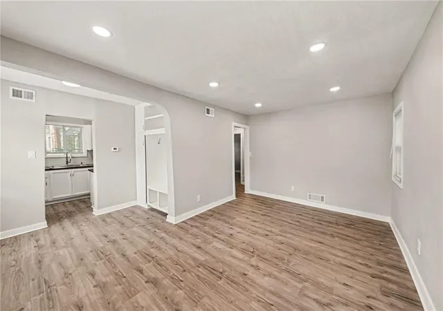 4th image of 1842 E 77Th St, Kansas City, MO 64132 | MLS# 2634814