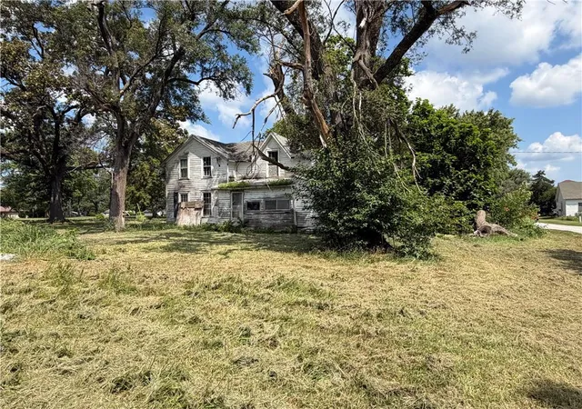 Photo 5 of Single family home for sale at 590 4th Street, Kidder, MO 64649 | MLS# 2634816 | Listing updated on 2026-09-06