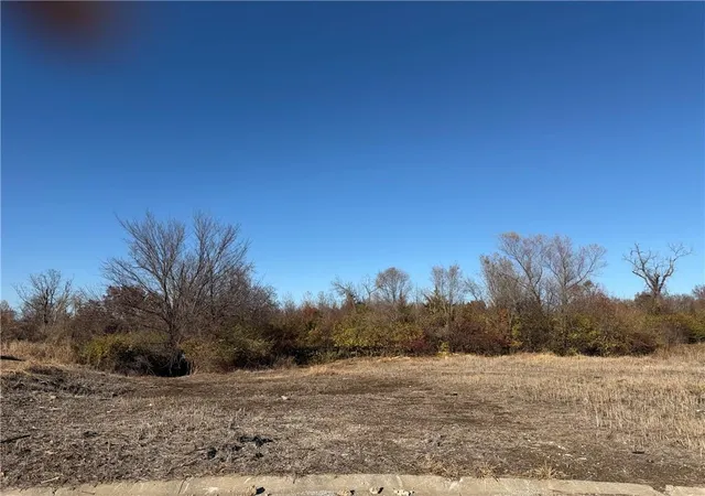 1st image of 4537 Appleton Ave, Kansas City, MO 64133 | MLS# 2634823