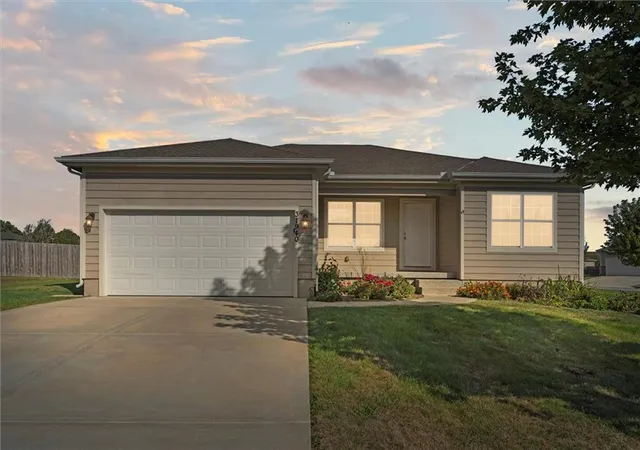 Photo 2 of Single family home for sale at 31940 W 172nd Street, Gardner, KS 66030 | MLS# 2634836 | Listing updated on 2026-09-04