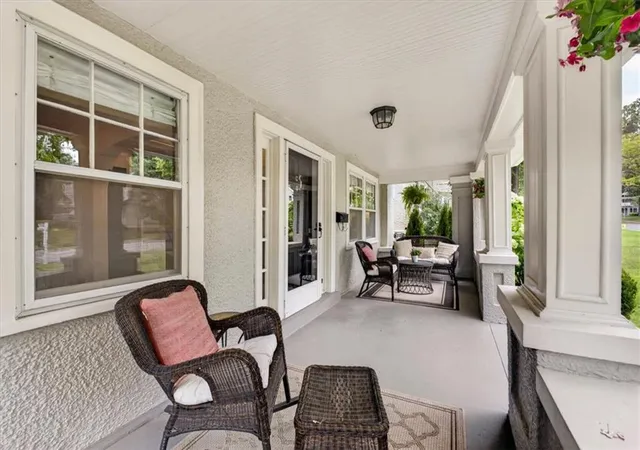 Photo 3 of Sale Pending at 820 W 72nd Street, Kansas City, MO 64114 | MLS# 2634837 | Listing updated on 2026-08-23