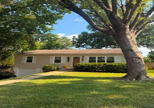 Photo 2 of Sale Pending at 6307 Rowland Ave, Kansas City, KS 66104 | MLS# 2634839 | Listing updated on 2026-08-08