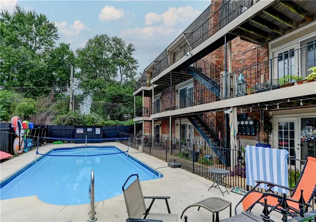 1st image of 4038 Clark Ave, Kansas City, MO 64111 | MLS# 2634847