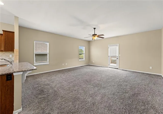 Photo 4 of Single family home for sale at 11109 N Jefferson St, Kansas City, MO 64155 | MLS# 2634848 | Listing updated on 2026-08-27