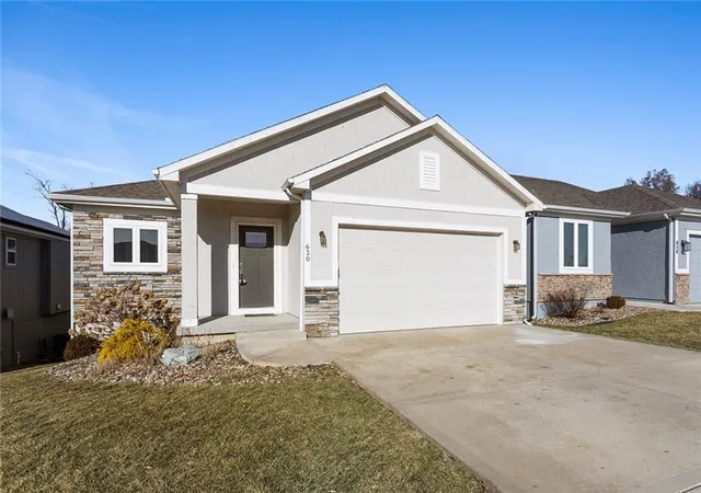 Photo 1 of Single family home for sale at 630 Nw 110th Street, Kansas City, MO 64155 | MLS# 2634850 | Listing updated on 2026-08-25