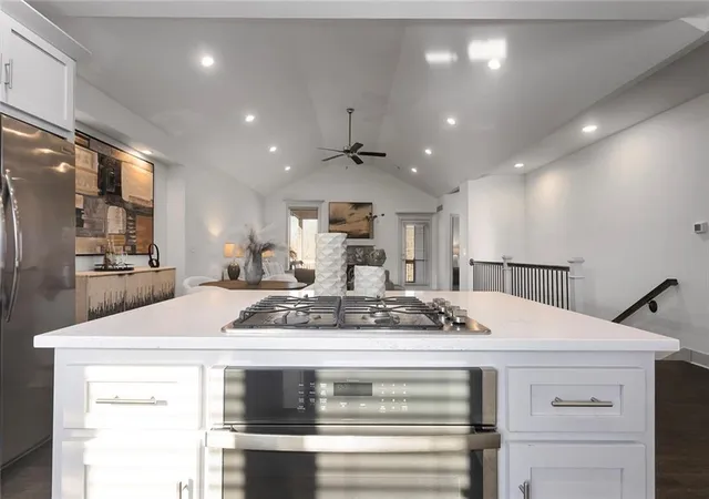 Photo 5 of Single family home for sale at 630 NW 110th Street, Kansas City, MO 64155 | MLS# 2634850 | Listing updated on 2026-08-25