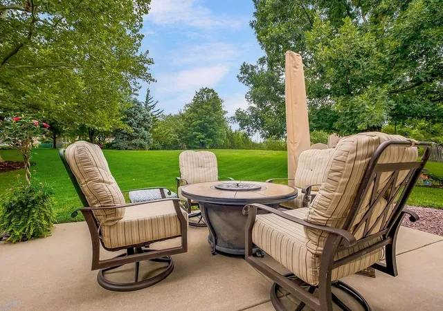 3rd image of 8409 W 154Th St, Overland Park, KS 66223 | MLS# 2634855