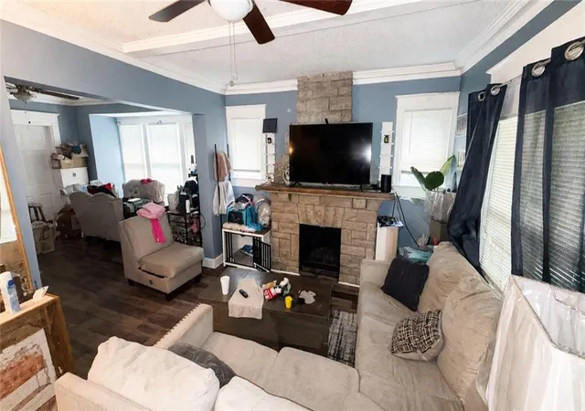 Photo 3 of Single family home for sale at 4009 S Benton Ave, Kansas City, MO 64130 | MLS# 2634870 | Listing updated on 2026-08-24