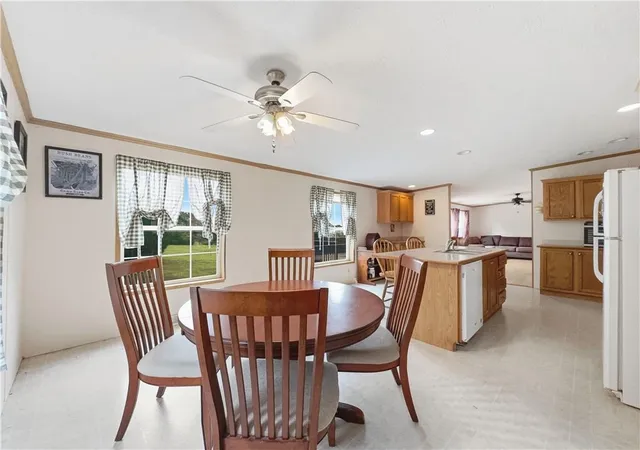 4th image of 705 Main St, De Kalb, MO 64440 | MLS# 2634887
