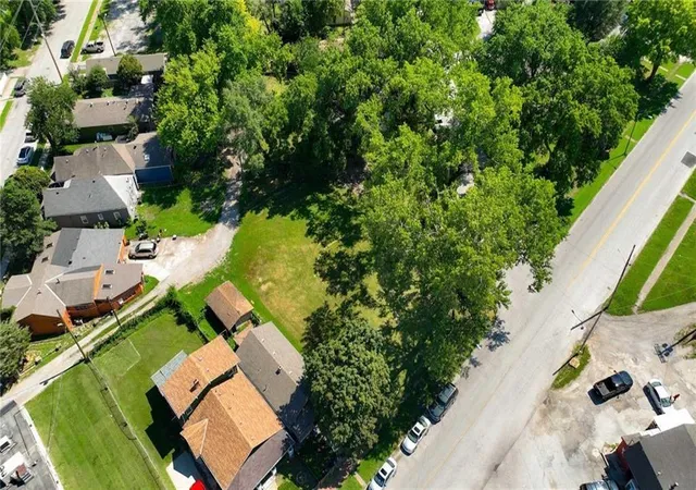Photo 3 of Land for sale at 619 S 9th Street, Kansas City, KS 66105 | MLS# 2634895 | Listing updated on 2026-08-03