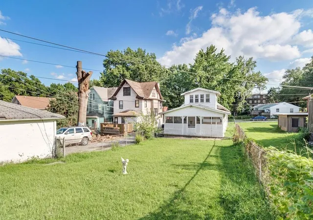 29th image of 3908 Norledge Ave, Kansas City, MO 64123 | MLS# 2634898