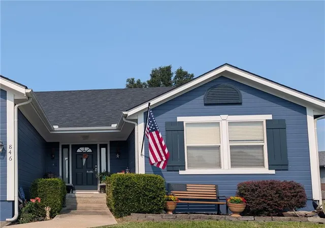 2nd image of 846 Sw Country Hill Dr, Grain Valley, MO 64029 | MLS# 2634906