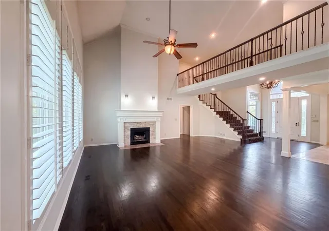 3rd image of 6003 N Cosby Ct, Kansas City, MO 64151 | MLS# 2634908