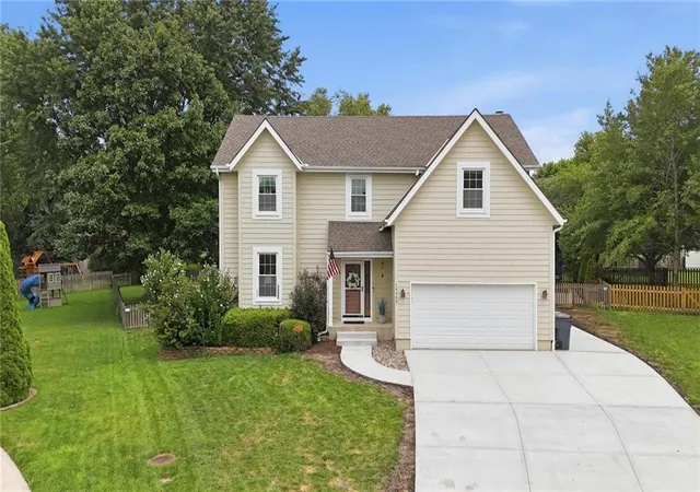 1st image of 14060 S Blackfoot Ct, Olathe, KS 66062 | MLS# 2634912