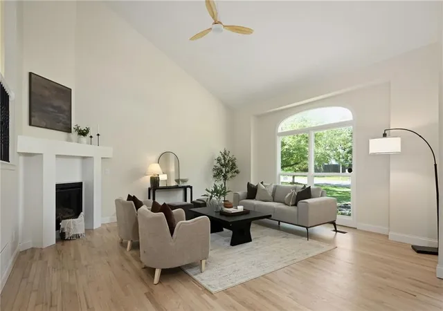 Photo 3 of Sale Pending at 5621 W 151st Terrace, Overland Park, KS 66223 | MLS# 2634926 | Listing updated on 2026-08-28