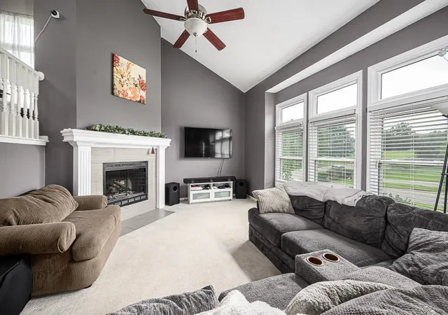 image of 21206 W 55th Ter, Shawnee, KS 66218 | MLS# 2634929