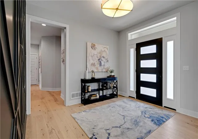2nd image of 13010 W 174th Ter, Overland Park, KS 66221 | MLS# 2634935
