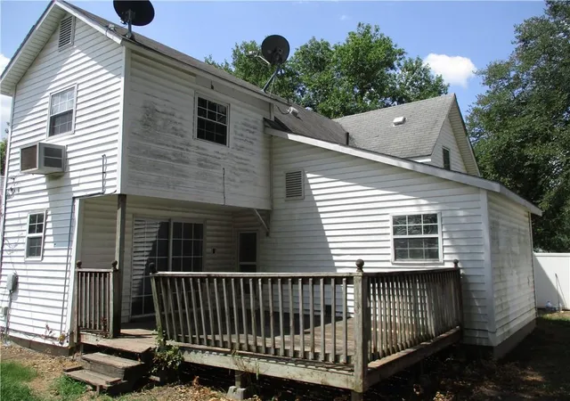 4th image of 530 S Pennsylvania Ave, Columbus, KS 66725 | MLS# 2634936