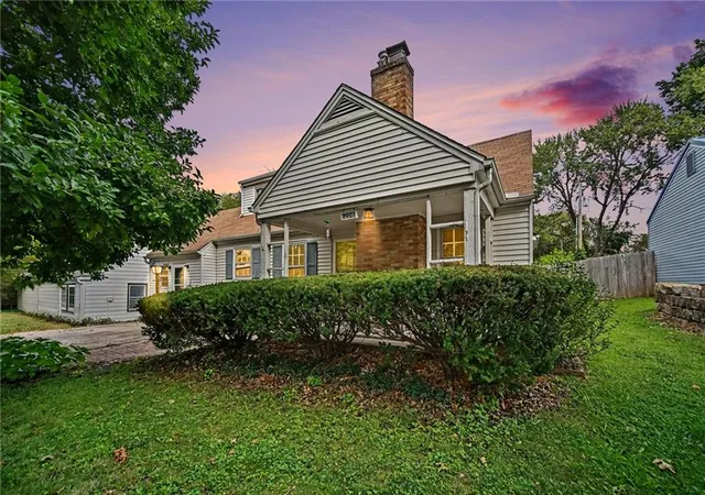 Photo 1 of Single family home for sale at 1208 W 25th Street, Independence, MO 64052 | MLS# 2634939 | Listing updated on 2026-10-07