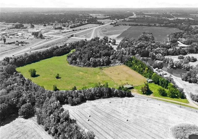 4th image of 1274 1800 Street, Iola, KS 66749 | MLS# 2634945