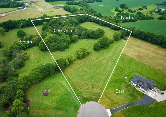 1st image of 31000 E Pollard Pl, Lone Jack, MO 64086 | MLS# 2634949