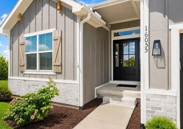 Photo 2 of Sale Pending at 16055 Nw 123rd Street, Platte City, MO 64079 | MLS# 2634953 | Listing updated on 2026-08-28