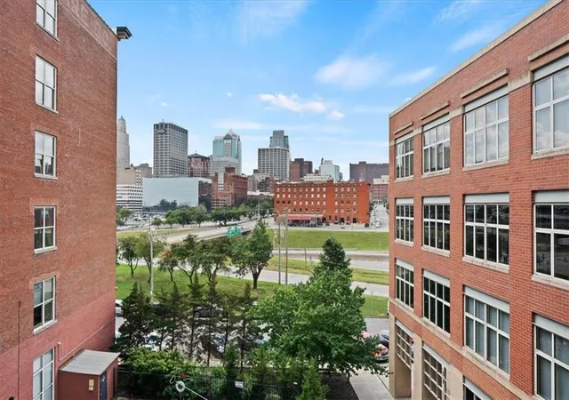 Photo 2 of Condo for sale at 210 W 5th Street #101, Kansas City, MO 64105 | MLS# 2634964 | Listing updated on 2026-08-23