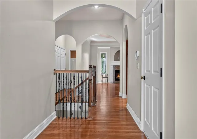 Photo 3 of Sale Pending at 1827 S Jones Ct, Independence, MO 64057 | MLS# 2634966 | Listing updated on 2026-08-31