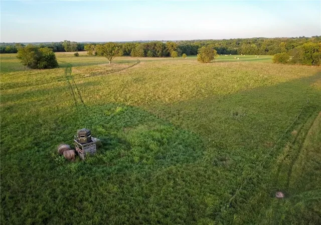3rd image of 000 E 1570 Rd, Jerico Springs, MO 64756 | MLS# 2634968