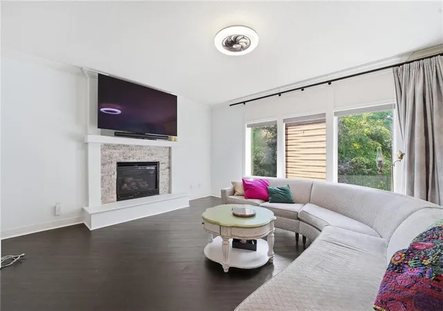 Photo 3 of Single family home for sale at 8808 N Oxford Ave, Kansas City, MO 64157 | MLS# 2634975 | Listing updated on 2026-09-23