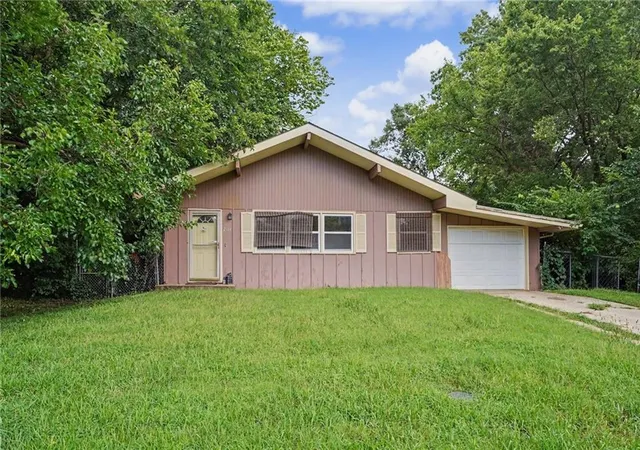 Photo 2 of Single family home for sale at 2114 Mitchell St, Lawrence, KS 66046 | MLS# 2634982 | Listing updated on 2026-08-12