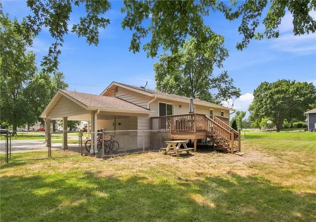 25th image of 202 South St, Lathrop, MO 64465 | MLS# 2634983