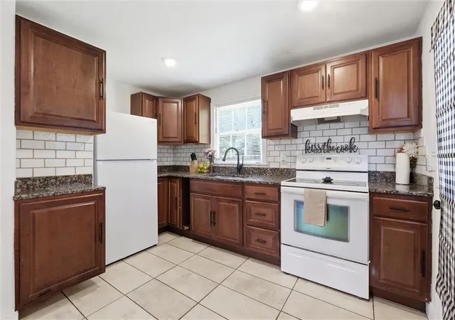 Photo 1 of Single family home for sale at 7617 Sni A Bar Ter, Kansas City, MO 64129 | MLS# 2634991 | Listing updated on 2026-09-08