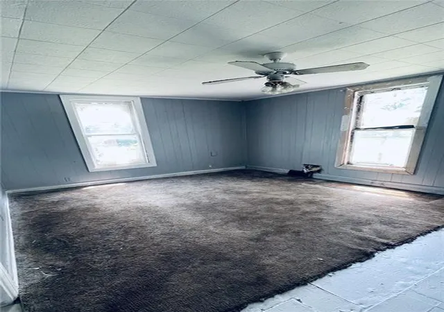 Photo 4 of Single family home for sale at 810 William St, Effingham, KS 66023 | MLS# 2634995 | Listing updated on 2026-09-01