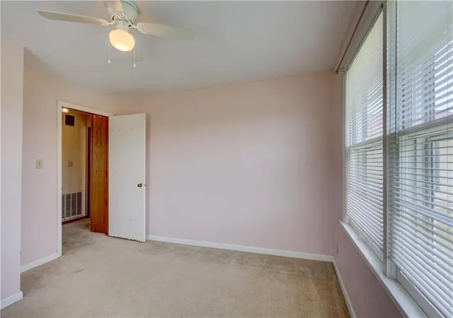 32nd image of 1030 W Country Rd, Columbus, KS 66725 | MLS# 2634999