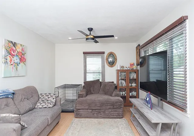 Photo 3 of Sale Pending at 10813 E 58th Terrace, Raytown, MO 64133 | MLS# 2635007 | Listing updated on 2026-09-04