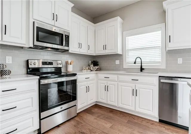 3rd image of 28601 W 162Nd St, Gardner, KS 66030 | MLS# 2635008