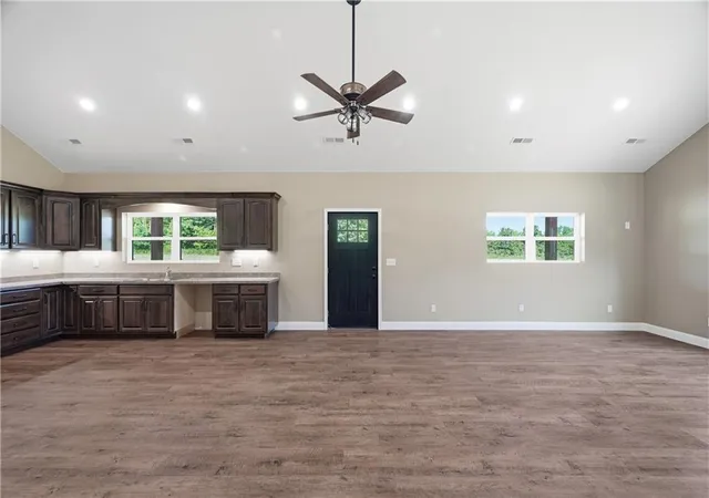 5th image of 17707 S 2200 Rd, Nevada, MO 64772 | MLS# 2635015