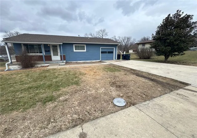 2nd image of 11508 E 51st St, Raytown, MO 64133 | MLS# 2635025