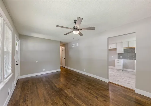 Photo 4 of Sale Pending at 8116 Wayne Ave, Kansas City, MO 64131 | MLS# 2635032 | Listing updated on 2026-09-30