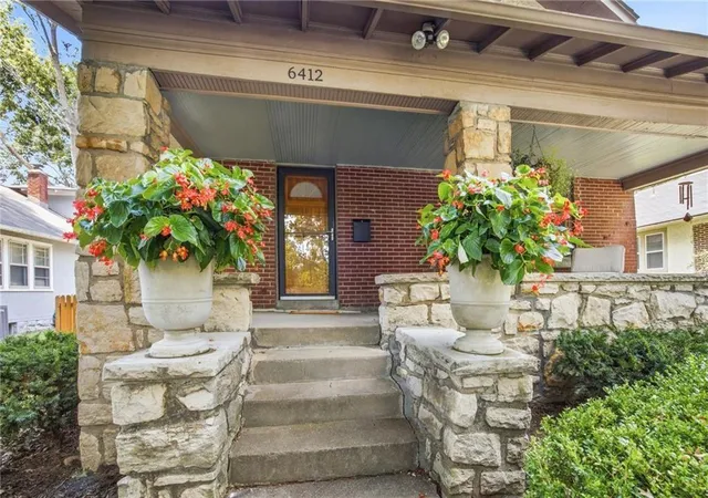Photo 2 of Single family home for sale at 6412 Mcgee St, Kansas City, MO 64113 | MLS# 2635033 | Listing updated on 2026-09-06