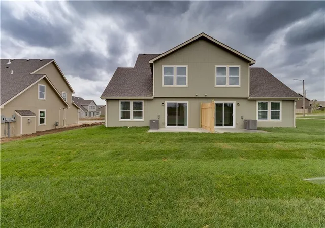 37th image of 2510 Marcia Ln, Lawrence, KS 66046 | MLS# 2635035