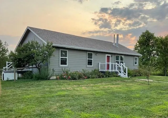 2nd image of 36500 E 339th St, Garden City, MO 64747 | MLS# 2635039
