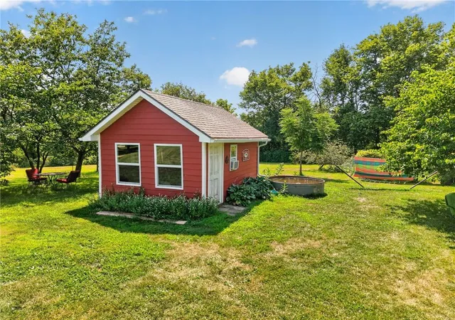 5th image of 36500 E 339Th St, Garden City, MO 64747 | MLS# 2635039