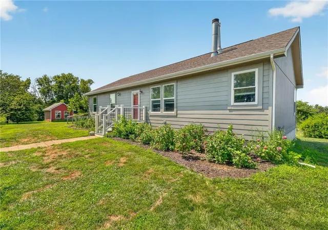 68th image of 36500 E 339th St, Garden City, MO 64747 | MLS# 2635039